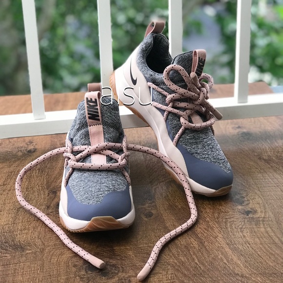 NWT Nike City Loop Silt Red WMNS - Picture 3 of 8